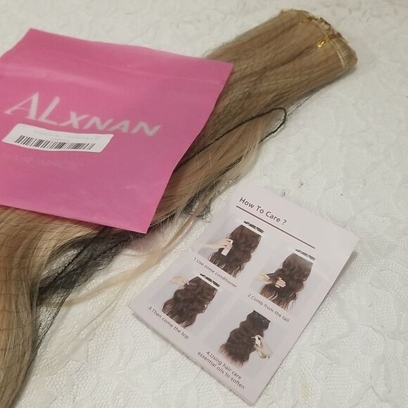 Dirty blonde Clip in human hair extensions 22" - Picture 4 of 16